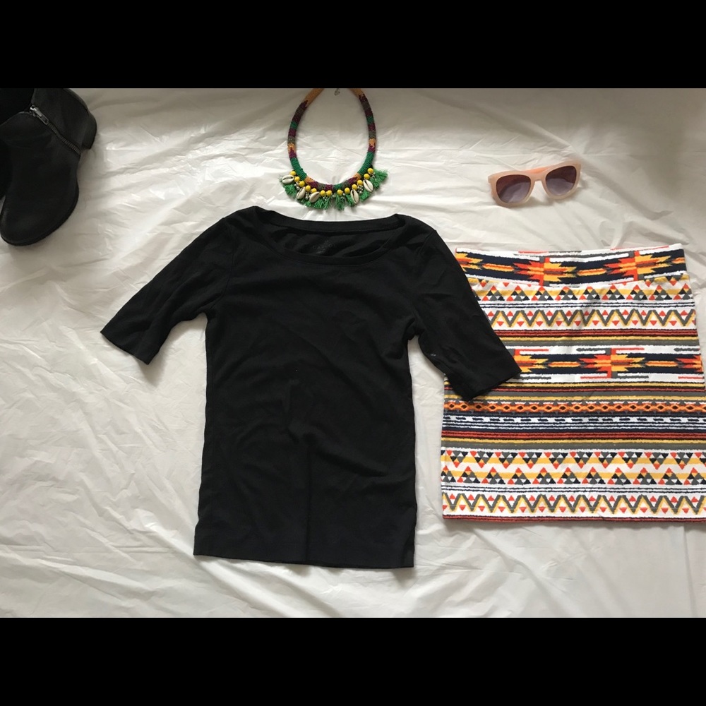 Bright tribal print mini skirt